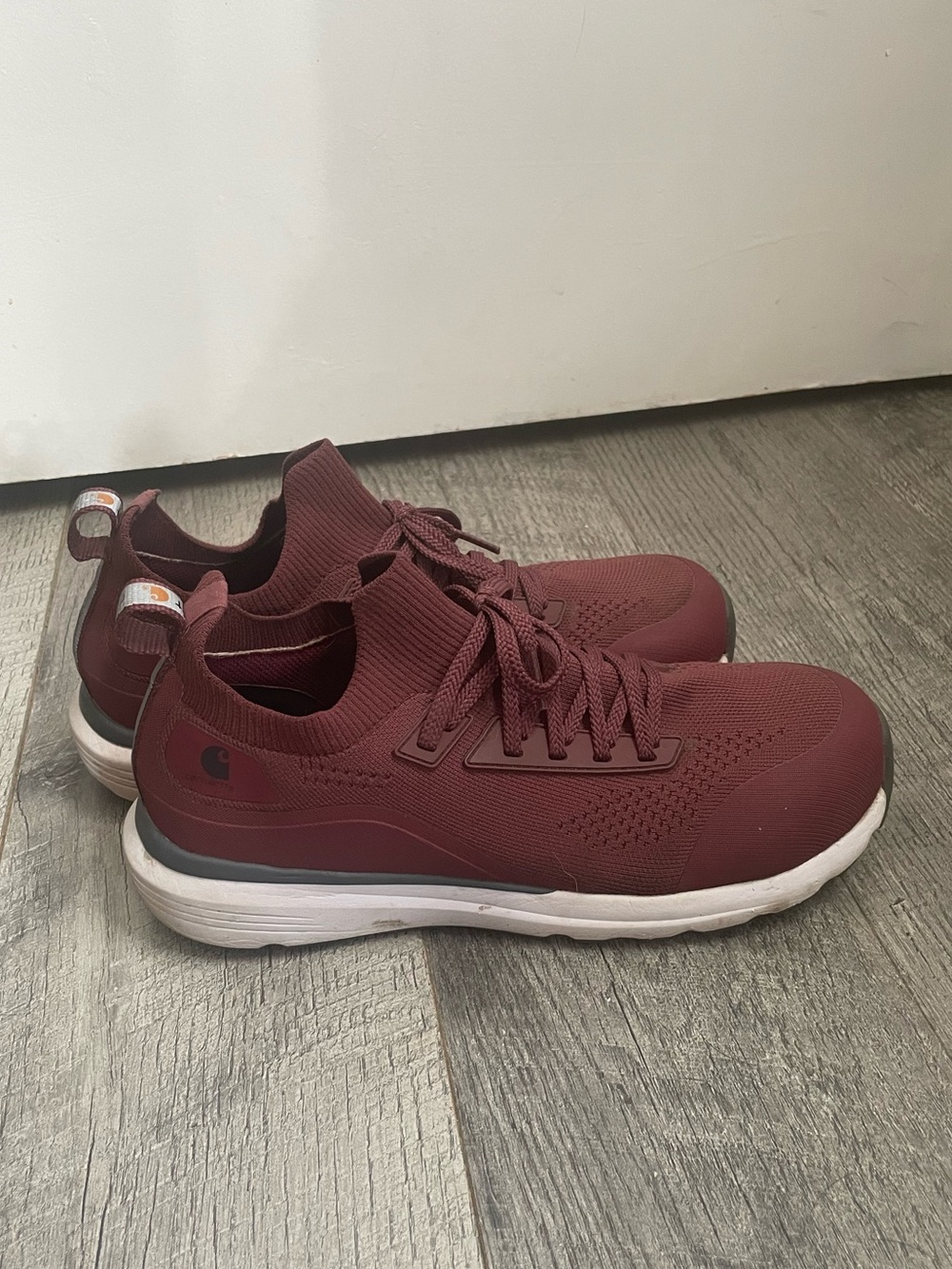 Women’s safety toe shoes